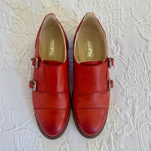 Otisopse Red Leather Double Buckle Shoes - Picture 2 of 3